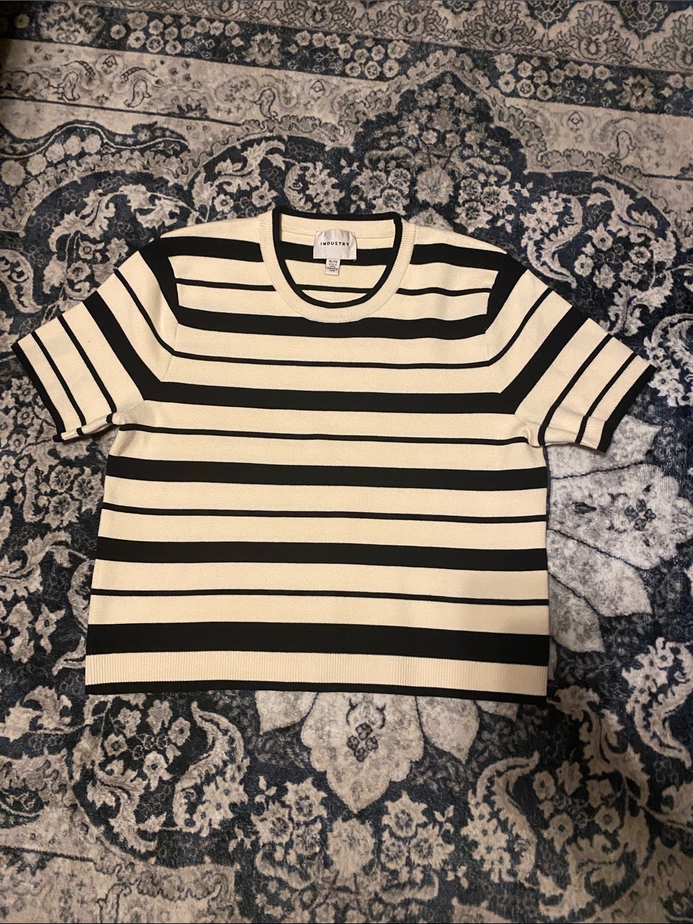 Mossimo Supply Co. Black and Cream Striped Short Sleeve Tee